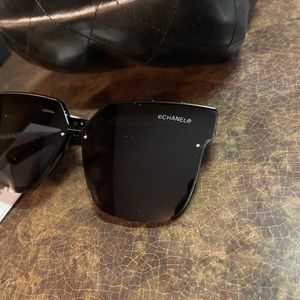 Chanel black sunglasses